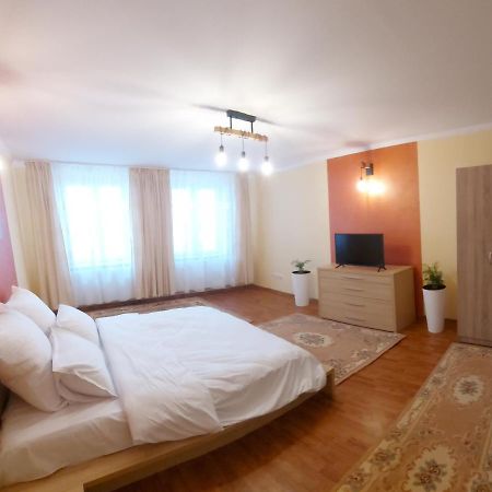 Rhs Host Villa Bistriţa Exteriör bild